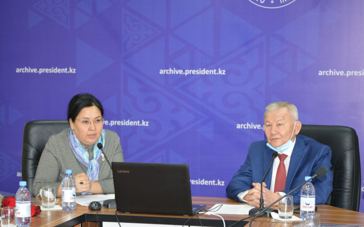Архив және қоғам: Тәуелсіз Қазақстан тұлғалары ҚР Президенті Архивінің қор құрушылары: Атамұрат Мөрәліұлы Шәменов
