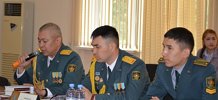 «Тәуелсіз ел әскері: Міндет. Абырой. Ерлік» дөңгелек үстелі фото галереи 18