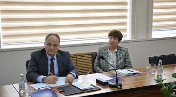 Hungarian diplomat visited the Archive