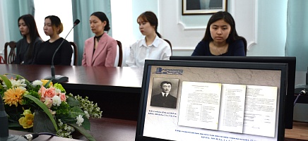 Студенттер Қ. Сәтбаевтың ерекше фотосуреттерімен танысты фото галереи 4