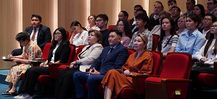 ҚР Президентінің Архивінде Конституцияға қатысты тарихи құжаттар көрмесі өтті фото галереи 5