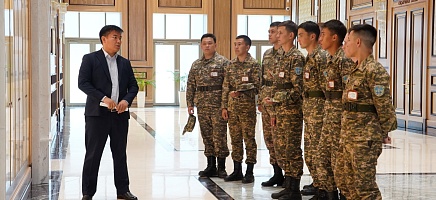 Әскери кафедра студенттері Президент Архивінің жұмысымен танысты фото галереи 1