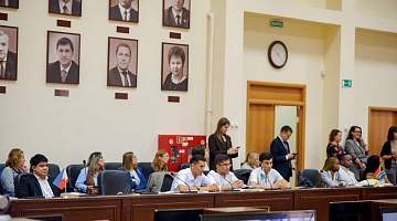 Специалисты Архива примут участие в международном Летнем институте