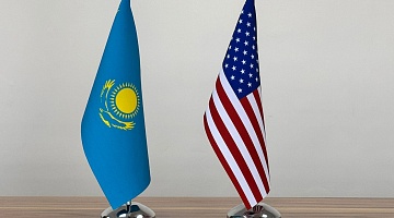 Расширяя международное сотрудничество: обмен опытом между Архивом Президента Республики Казахстан и Национальным управлением ...